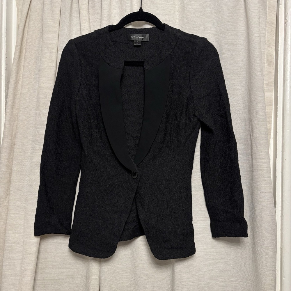 St. John Women's Textured Black Blazer Jacket Size 2 One Button - Picture 3 of 9
